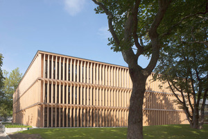  Das Rupert-Neß-Gymnasium hat im Wettbewerb „HolzbauPlus“ vor zwei Jahren eine Lobende Erwähnung in der Kategorie „Öffentliches Bauen - Neubau“ erhalten 
