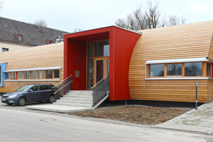  Ende 2015 gerade erst bezugsfertig: Die nach Plänen der Architektin Claudia Petzenhammer erbaute Kinderkrippe Sternenbrücke Fotos: Thomas Wieckhorst 