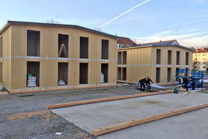  Die zweigeschossigen Flüchtlingsunterkünfte in Würzburg haben Platz für bis zu 40 Menschen Foto: FH Finnholz 