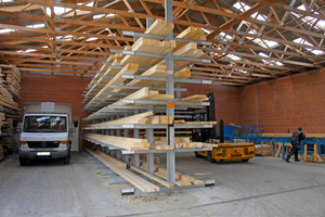  Das Holzlager der Fuhrberger Zimmerei in Burgwedel nach der Umgestaltung des Materiallagers Foto: Paulus-Lager  