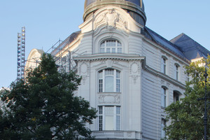  Das Gebäude Kurfürstendamm 188/189 im fast ausgerüsteten Zustand  Foto: Robert Mehl  