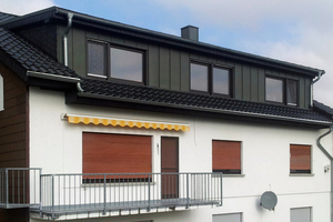  Die Dachgeschosswohnung mit der neu installierten Gaube 