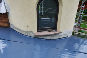  Sauber verlegte Abdichtung entlang der Turmrundung Foto: Alwitra 