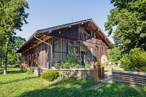  Fertig gestelltes Gebäude, eingebettet in die Natur Foto: Jan Kobel/ Arnstadt 