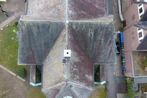  Dieses Foto hat die Drohne von Dachdeckermeister Thomas Potthast von der Martin-Luther-Kirche in Detmold aufgenommen Foto: Dächer von Hunold GmbH 