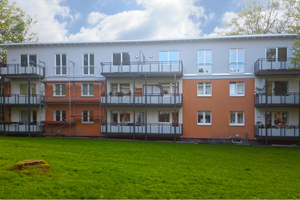  Fertig sanierte Mehrfamilienhaus im Dortmunder Kreuzviertel. Auf der Rückseite wurden im Zuge der Sanierung Balkone angebracht Foto: Gudrun Stegemann 