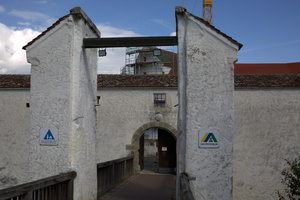  Die Burg ist im Besitz des deutschen Jugendherbergswerks, Landesverband Baden Württemberg Foto: Rüdiger Sinn 