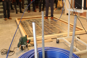  Die MFH Systems zeigt auf den Fermacell Holzbautagen ein System aus Formplatten für Fußbodenheizungsrohre 
