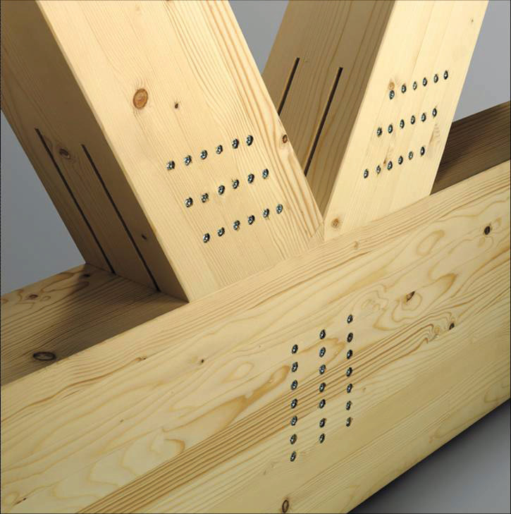 Durch Holz und Stahl in einem Zug - bauhandwerk