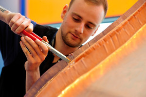  Das Spengler- und Klempnerhandwerk präsentiert sich auf der Messe in einer Sonderschau in Halle 8  
