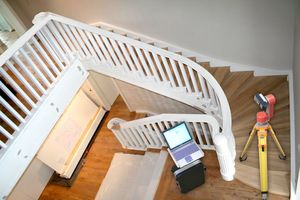  Auch verzogene Treppenläufe lassen sich mit 3D Mess-Systemen präzise erfassen Foto: C-Techniken M. Möbius 