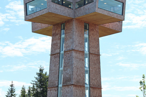  Das Bauwerk ist das weltweit größte, komplett begehbare Gipfelkreuz. In den Veranstaltungsräumen finden Seminare und Ausstellungen statt Foto: Rosmann 