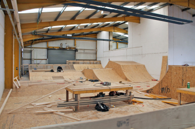 Bei den Rampen im schottischen Shred-Skatepark sorgen SterlingOSB-Platten von Norbord f?r die erforderliche Stabilit?t des Unterbaus