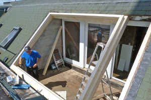  Wechsel bauen über Loggia  