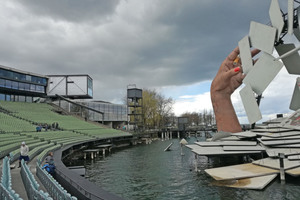  Das Festspielhaus in Bregenz mit Blick nach Deutschland Foto: Rüdiger Sinn 