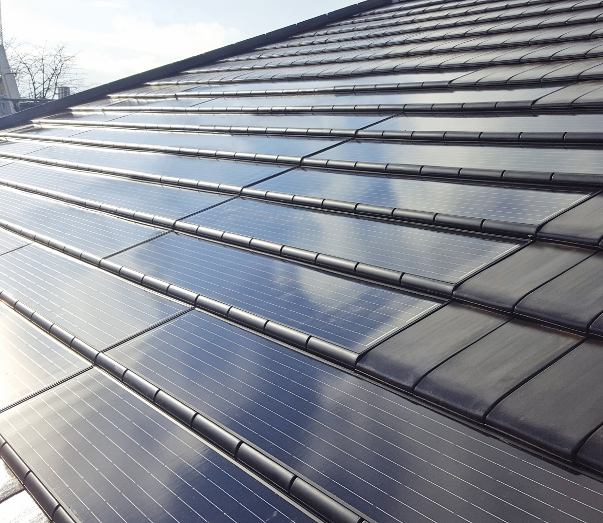 flachenbundiges solarsystem dach holzbau