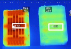  In der Thermografie sieht man, dass der ?ProCORE? Akku die Wärme deutlich besser nach außen leitet als das Wettbewerbsprodukt (rechts) 