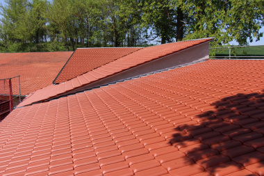Flaches Dach, hohe Regensicherheit Neigung 13 Grad