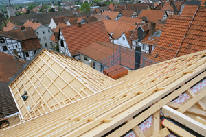  Dachfläche mit Lattung, vorbereitet für die Eindeckung   Foto: Laumans 