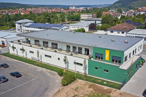  Beispiel für eine gelungene Flachdachentwässerung, Altes Gewürzamt in Klingenberg Foto: DUD   