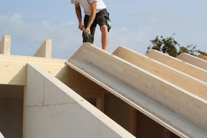  Die Verlegung gelingt einfach durch den hohen Grad an Vorfertigung Foto: Best Wood Schneider  