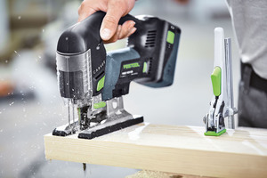  Ein schneller Sägefortschritt ergibt sich durch den einstellbaren Pendelhub, der geht allerdings auf Kosten der Schnittqualität Foto: Festool 