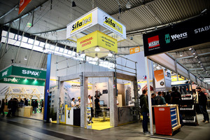  Auf der Messe Dach+Holz 2020 in Stuttgart präsentierte die Firma Sifatec ihr Produkt- und Dienstleistungsportfolio 