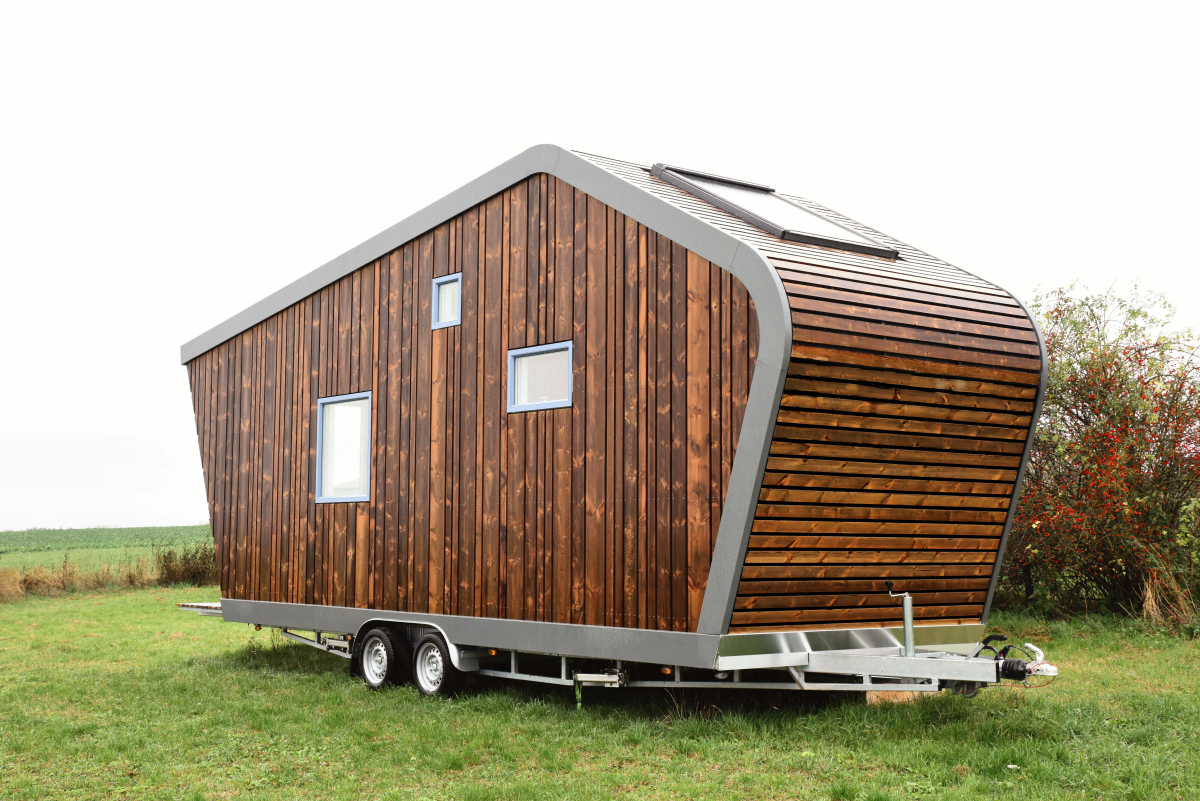 Mobil und minimalistisch Tiny House auf Rädern dach+holzbau