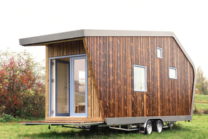  1_00001TinyHouse_KOOP.jpg 