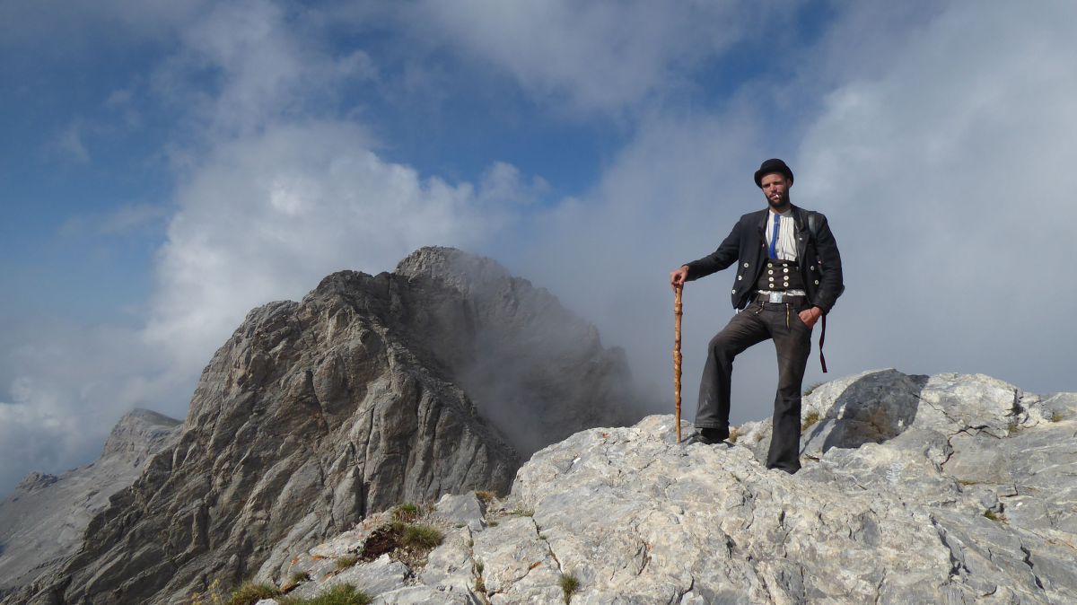 1_Waehrend_seiner_Walz_hat_Torben_Lueth_eine_Wanderung_auf_dem_Olymp-Gebirge_in_Griechenland_unternommen.jpg