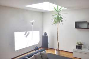  Die neuen Flachdach-Fenster von Fakro bieten viel natürliches Licht, ein klares Design und eine hohe Energieeffizienz<br /> 