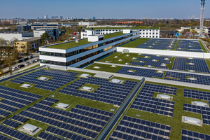  Zusammen mit den Stadtwerken München (SWM) wurde auf dem Centro Tesoro die derzeit größe Aufdach-Solaranlage Münchens realisiert 