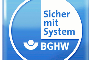  Darüber hinaus belegt das durch die BGHW verliehene Gütesiegel „Sicher mit System“ den innerbetrieblichen Arbeitsschutz des Unternehmens.  