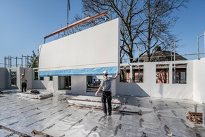  Eine genaue Vorplanung und ein hoher Vorfertigungsgrad sorgten für eine reibungslose Montage auf der Baustelle 