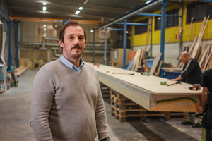  Rickard Brännman, Project Manager bei Flens Byggelement, sieht viele Gründe für das steigende Interesse an Holz. 