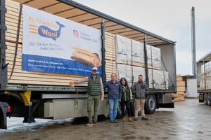  Holzprodukte im Wert von 40 000 Euro haben die Holzwerke Waal aus dem Ostallgäu für die Flutopfer im Ahrtal gespendet. Zwei Sattelzüge mit 90 m³ Holz machten sich jetzt auf den Weg vom Allgäu ins Ahrtal 