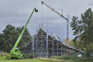  11_Geruest_Schwerlaststuetzen_Sonnensegel_Guenter_Behnisch_Dortmund_Westfalenpark.jpg 