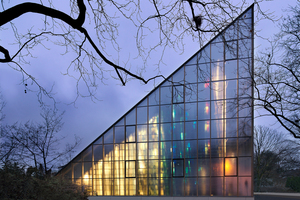  stephanuskirche_glasfassade_nachts_zeller-koelmel_architekten_Nikola_Ta__769_cevski.jpg 