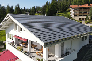  2_Projekt_23kWp-MATCH-Slate-creek-grey-Savognin-718203-7_Megasol_Energie_AG.jpg 