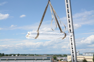  Die Rubbergard-EPDM-Bahnen werden auf drei Meter breiten und 30 m langen Rollen auf die Baustelle geliefert 