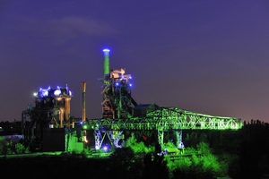  3_landschaftspark_duisburg-nord_-_lichtinstallation_-__c__thomas_berns_kleiner.jpg 