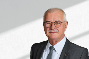  Die Roto-Gruppe werde weiteres Wachstum organisch ebenso wie durch strategische Übernahmen generieren, erklärte der Vorstand der Roto Frank Holding AG, Dr. Eckhard Keill, auf dem 17. Roto-Fachpressetag 2022 