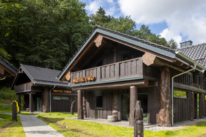  8_Die Chalets des ?Timberjacks? in Siegen nach ihrer Fertigstellung 