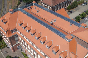  Dach VHS Nordhorn nach Sanierung Oberlichter 