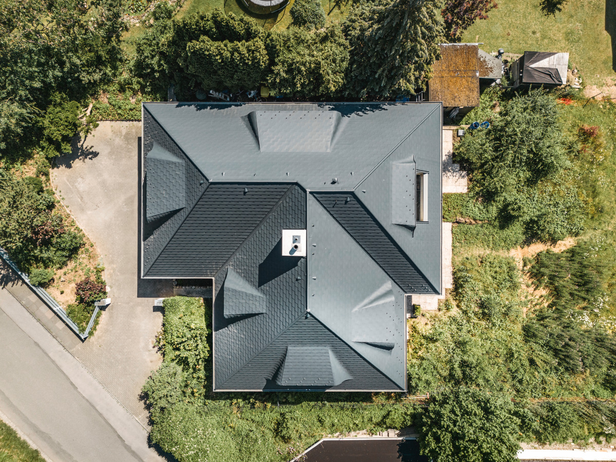 Einfamilienhaus Albrecht Dachsanierung Dachdeckerei Stahlmann Prefa