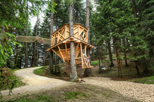  Naturidea Spielplatz Holzbau Andre Schoenherr 