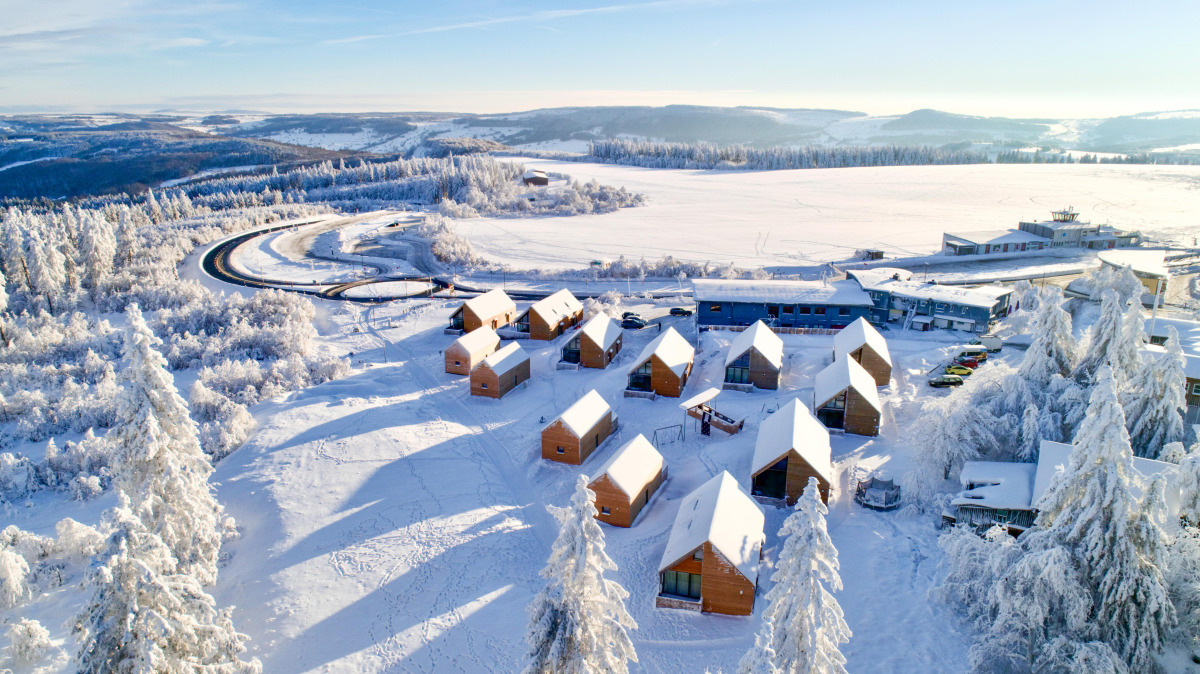 1_Feriendorf-Wasserkuppe-Rhoen-Winter_--_Boris_Kiauka-109.jpg