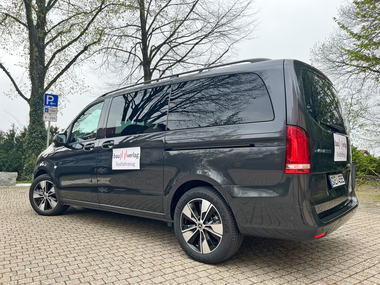 Unser Testfahrzeug, der eVito von Mercedes Benz als Tourer, ist sowas wie der Luxusliner unter den Transportern