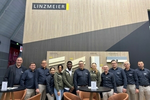  Linzmeier Team Messestand Dach+Holz 2024 