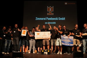  Die Zimmerei Pawlowski wurde beim Deutschen Dachpreis „Dachkrone“ im Mai 2024 in der Kategorie Team- und Traditionsverständnis mit dem 2. Platz ausgezeichnet 